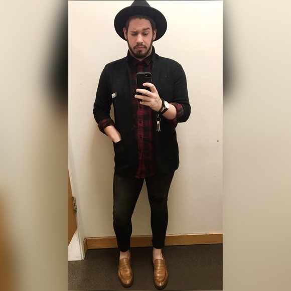 Style is showing who you are without speaking. - Picture 2 of 3